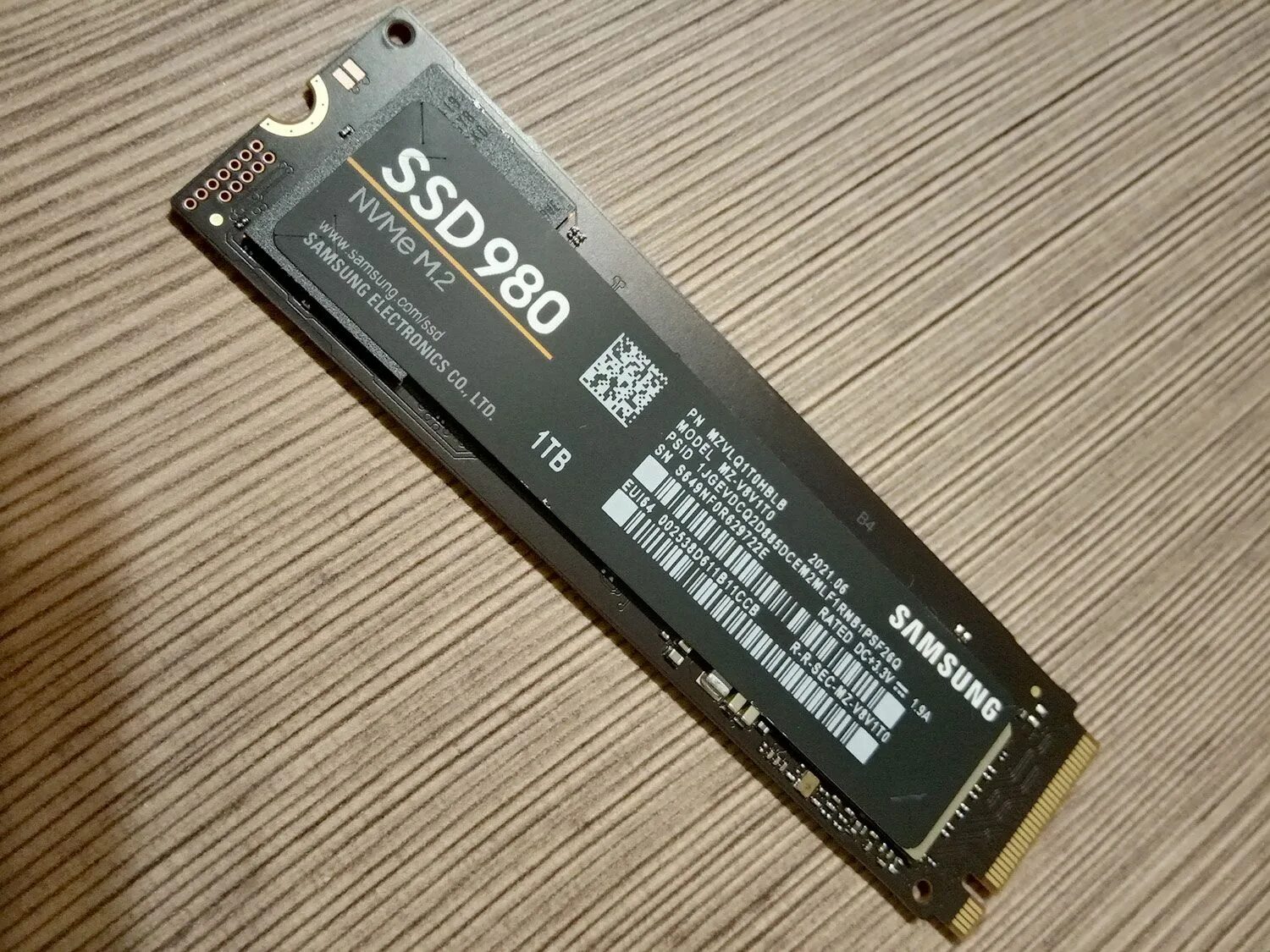 SSD Samsung 980 1tb. SSD Samsung 980 MZ v8v1t0bw. M.2 накопитель Samsung 980. SSD M.2 Samsung 980, 1тб.