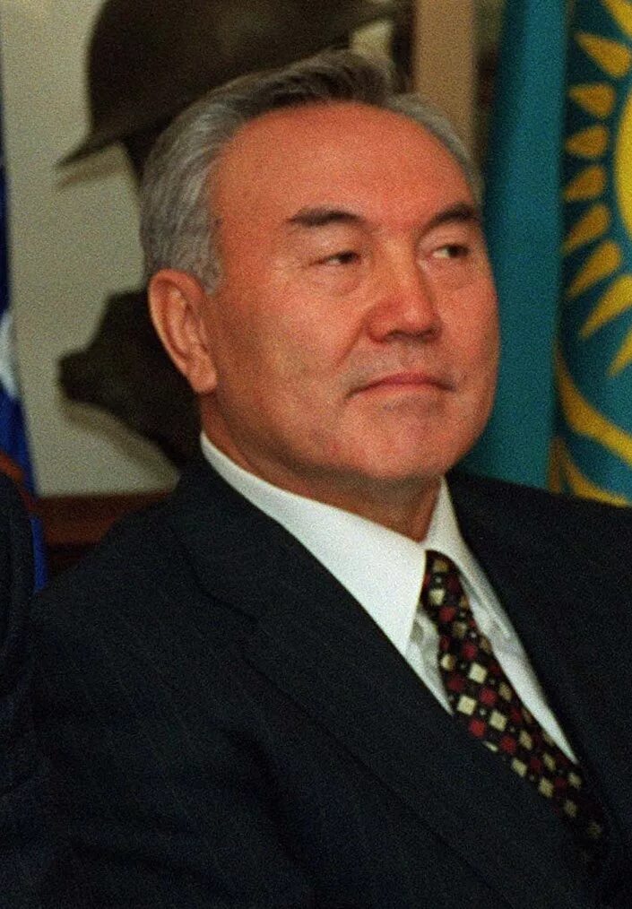 Казахстан 1999 года. Нурсултан Назарбаев. Нурсултан Назарбаев 1997. Назарбаев фото 1999г. Назарбаев красивое фото.