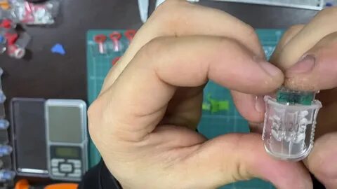 Как открыть пластиковую пломбу без повреждения