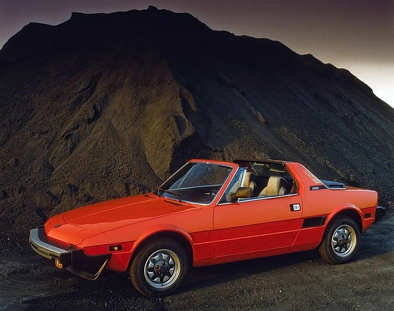 Купить фиат 1 9. Fiat x1/9 Bertone. Fiat x1/9 1972. Fiat x19. Fiat 1/9.