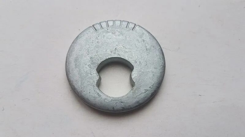 Шайба развала газ 3110. Шайба эксцентрик ваз 2108. Шайба болта развала заднего focus 1 артикул. Шайба mitsubishi mr527676. 552232b100.