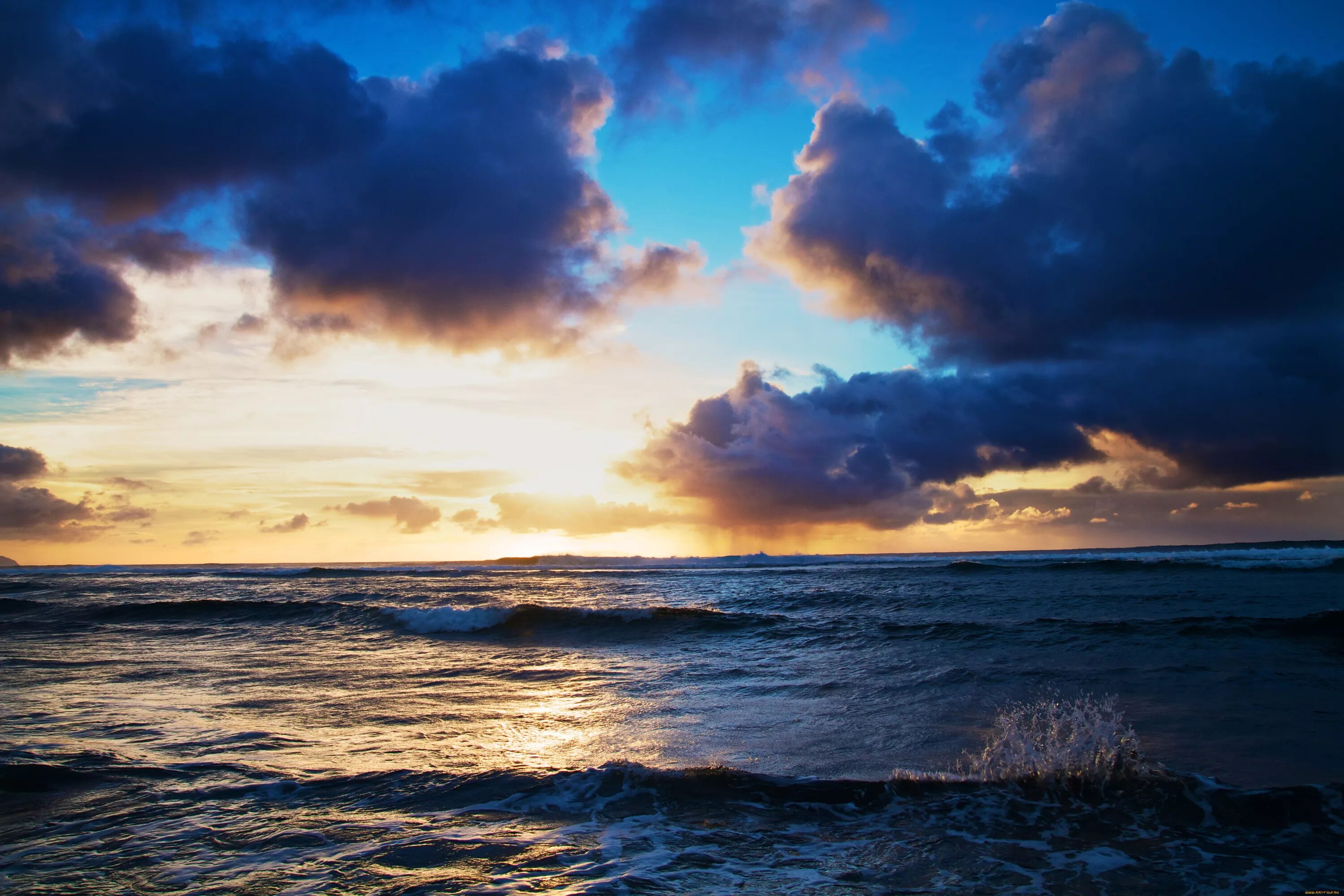 Я стану твоим океаном. Природа море. Пейзаж море. Море и небо. Облака над морем.