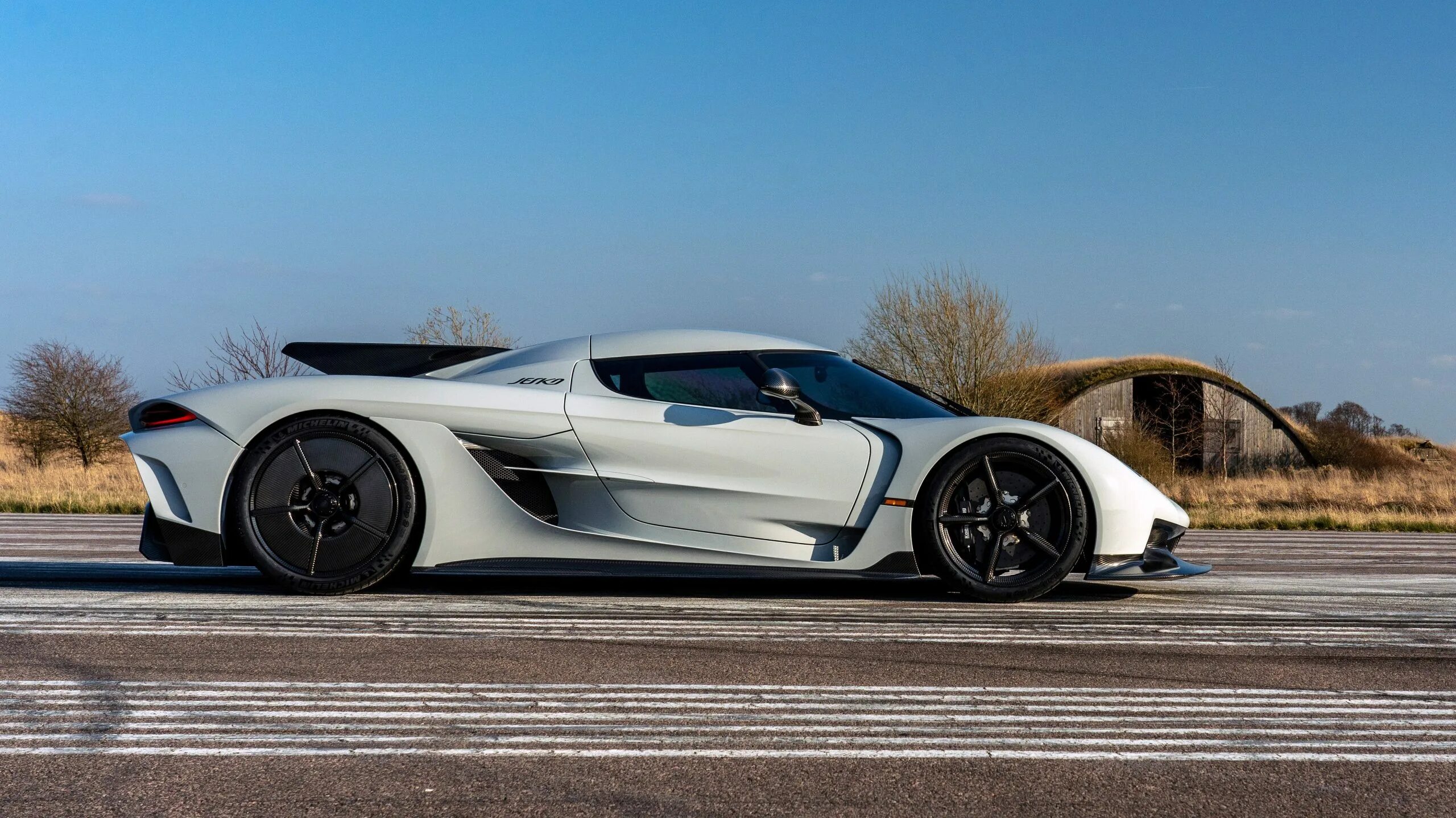 Кенигсегг 2021. Кенигсегг джеско. Koenigsegg jesko 2021. Кенигсегг йеско. Кенигсегг джеско 2020.