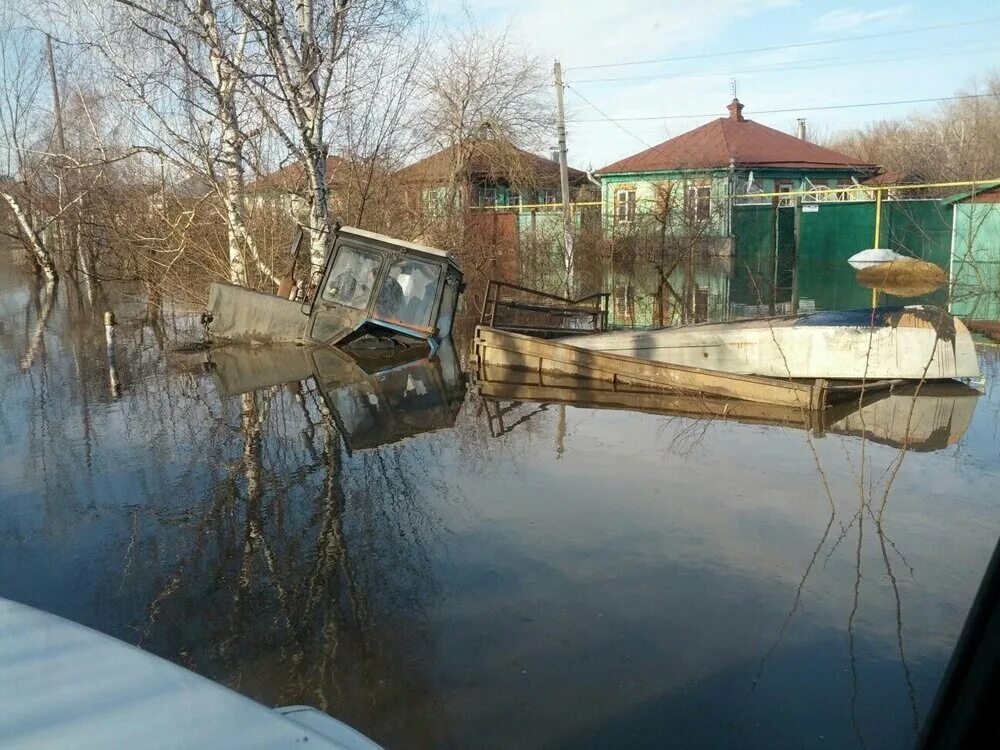 Погода в калаче воронежской области рп5. Половодье в Калаче Воронежской области 2018. Наводнение в Калаче Воронежской области. Наводнение в Калаче Воронежской области 2018. Паводок в Калаче Воронежской области.