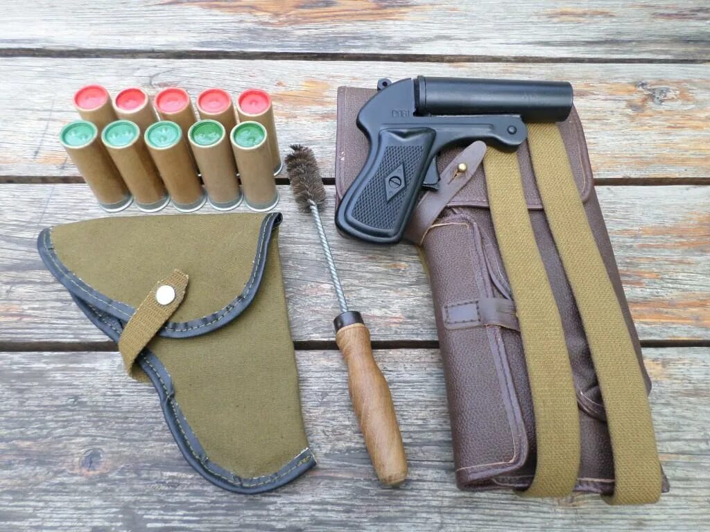 Ракетный пистолет сигнальный. Сигнальный пистолет сп-81. Пистолет ракетница сп 81. Ракетницы россии. Ракетницы сигнальные пистолеты без лицензии.