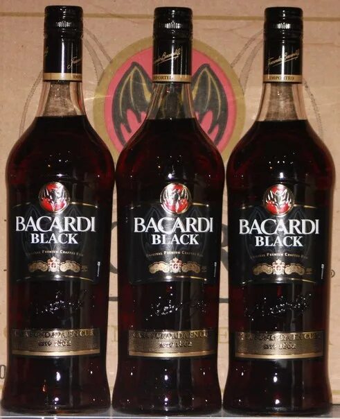 Бакарди 1 литр. Бакарди Ром черный 1л. 1 Л Ром Bacardi Black. Black Bacardi 1 литр. Bacardi Black 1л.