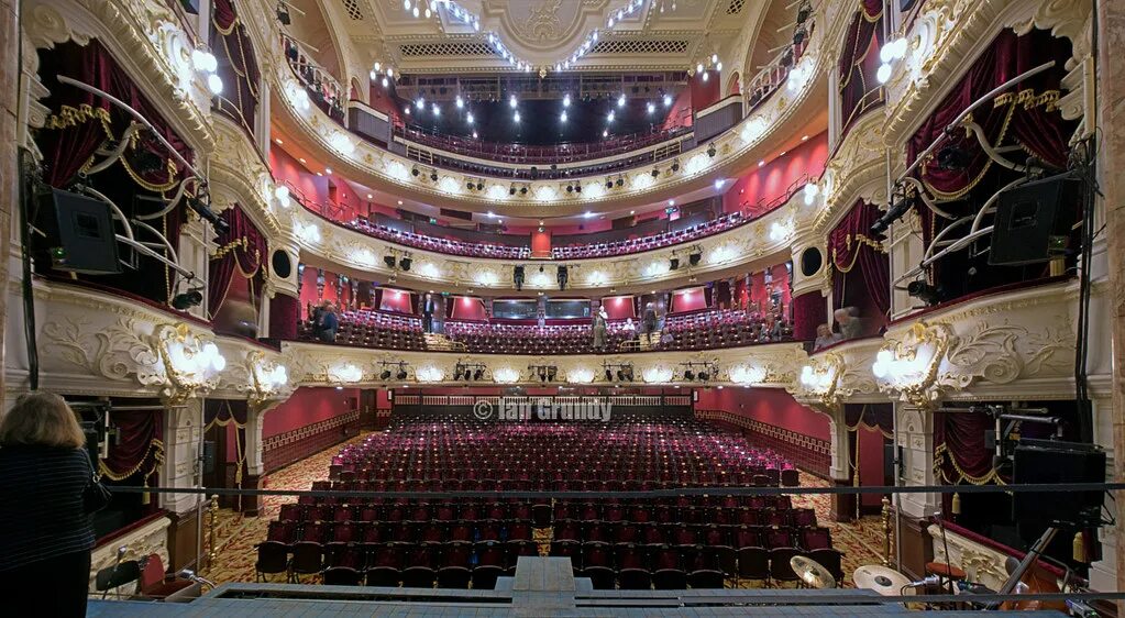 Stalls stage balcony. Theatre royal newcastle. theatre royal haymarket upper circle. stalls в театре. места в театре на английском.