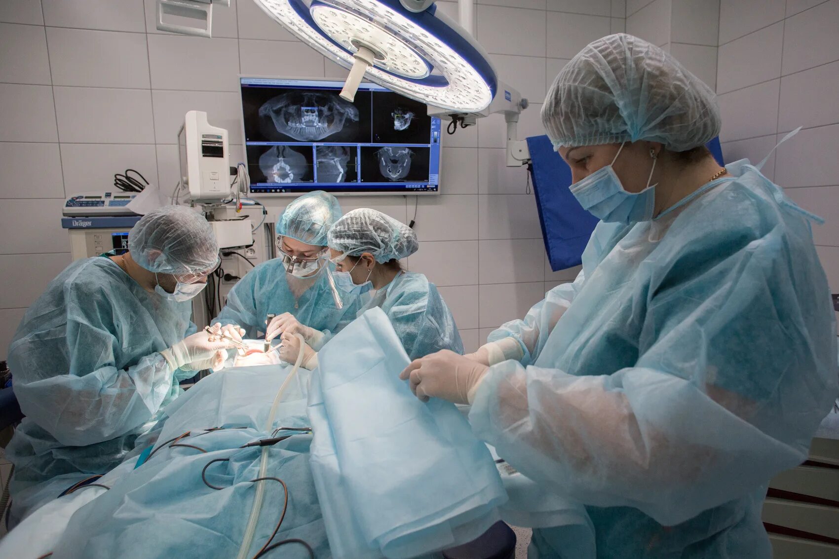 Челюстно лицевая хирургия калуга. Челюстно лицевая хирургия калуга. Перхушковская больница члх. Челюстно лицевая хирургия калуга. Гараничев денис леонидович челюстно-лицевой хирург.