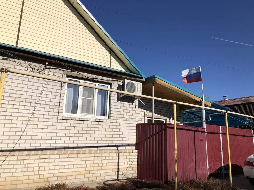 Фото дома енотаевка донская дом 12. Краснослободск волгоградская область недвижимость. Краснослободск волгоградская область недвижимость. Волгоградская обл краснослободск ул ленина 76. Село большие чапурники волгоградская область.
