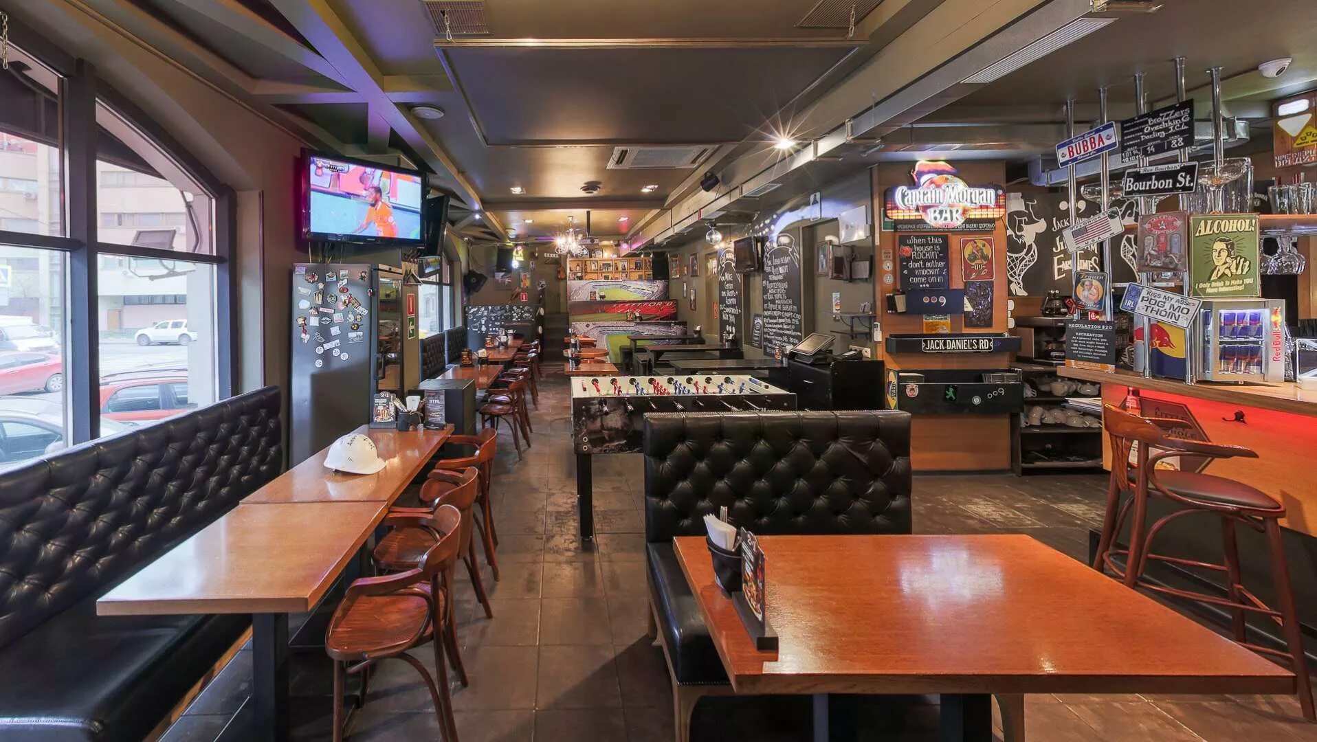 Тру кост прожектор на китай городе. Красивый бар. Красивый паб. Дорогая я перезвоню бар пятницкий пер. Дорогая я перезвоню бар новокузнецкая.