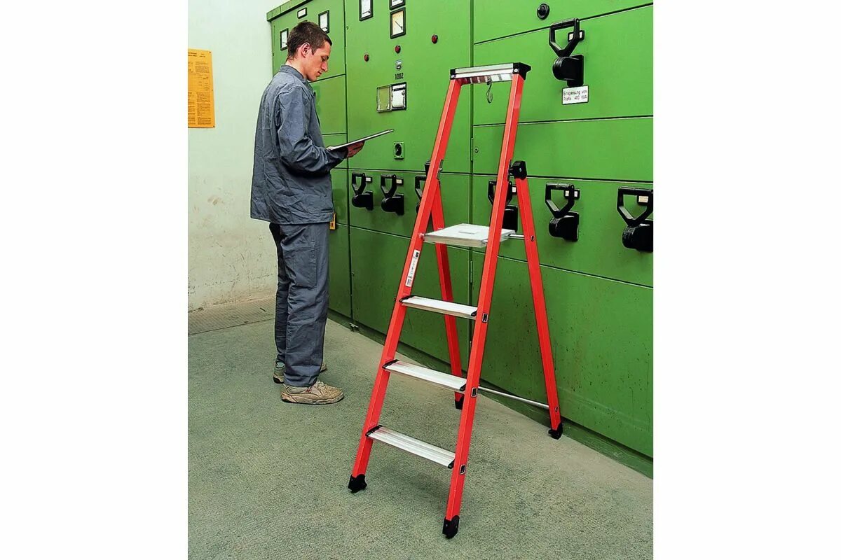 Стремянка оранжевая 1. Лестница диэл. Стремянка стеклопластиковая с симметричной опорой ссс 3,6. Лестница лсп-2. Стремянка zarges 49594.