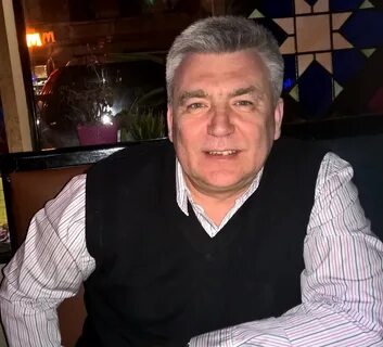 Политик 53 года