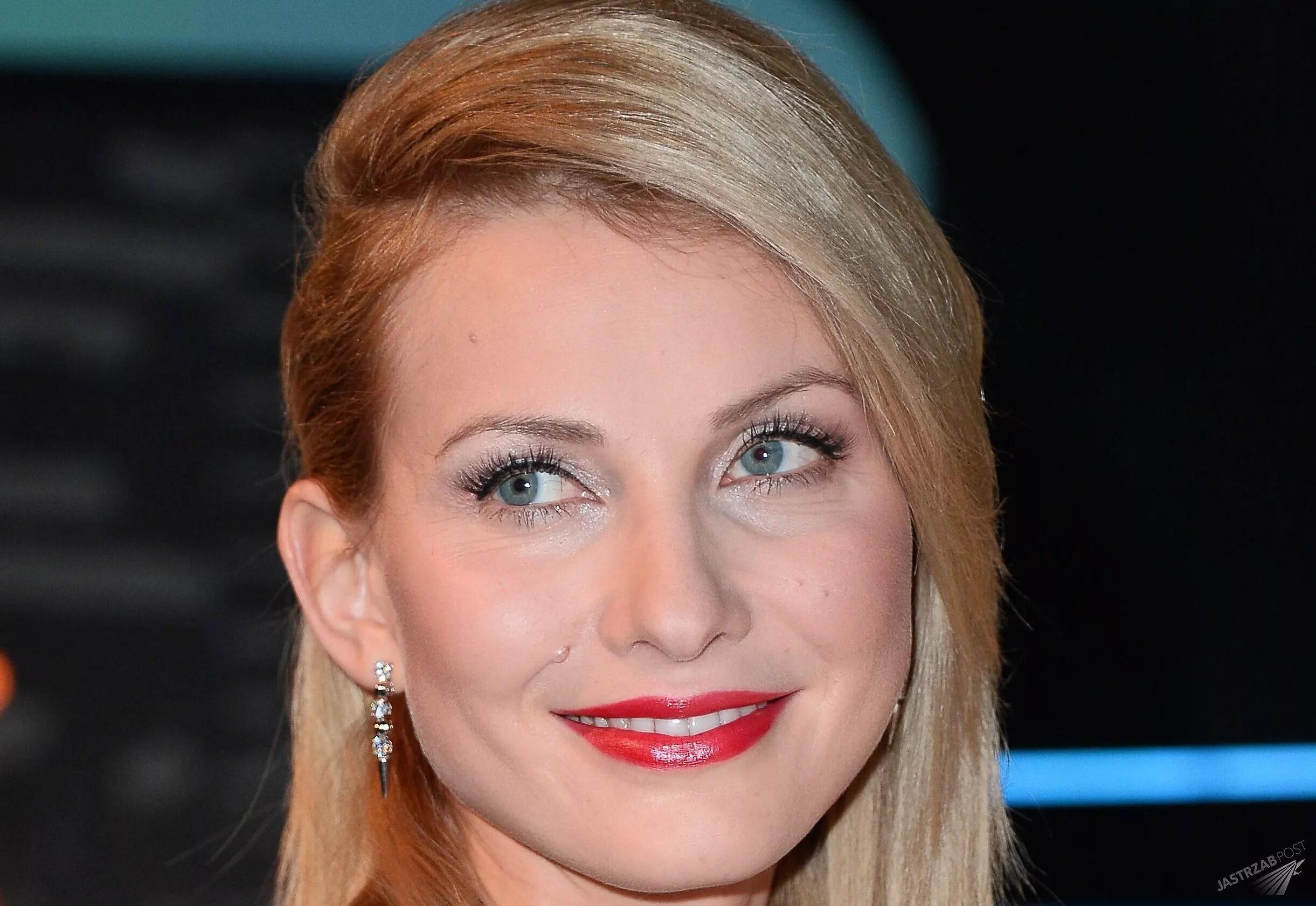 йоанна моро фото. йоанна моро. йоанна моро с темными волосами фото. йоанна моро актриса. йоанна моро.