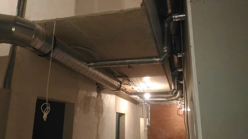 Транзит воздуховодов. Приточная система противодымной вентиляции. 3. Что такое транзитный воздуховод для вентиляции. Монтаж воздуховодов вентиляции.