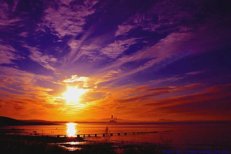 Оранжевый закат. Красивый рассвет. Лето закат. Красочный закат. Закат забайкальский край.