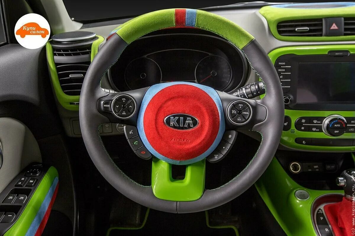 Рычаг киа соул. Киа соул 2022 салон. Руль Kia Soul gt. Рулевое колесо Kia Soul 2016. Руль Киа соул 3.