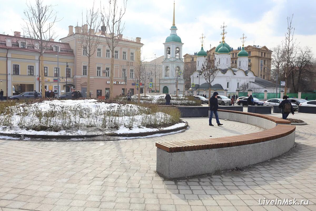 Воскресная площадь. Большая Сухаревская площадь Москва. Сухаревская площадь Москва сейчас. Сквер Сухаревская площадь. Фотография Сухаревская площадь.