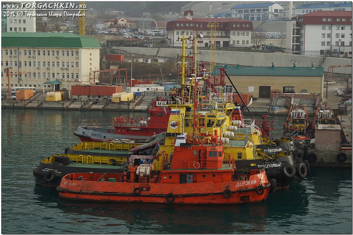 Морское судостроение. Судно лазурит буксир. Буксир сб-736. Морской спасательный буксир ахтиар. Спасательное судно сапфир.