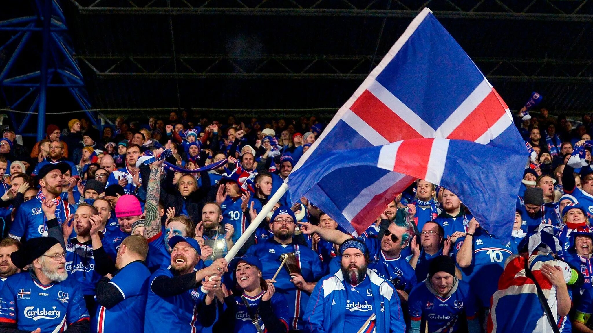 Сборная Исландии. Исландия спорт. Сборная Исландии по футболу. Исландия и Россия.