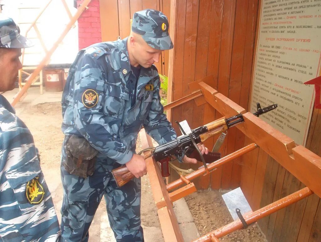 Перечислите основные задачи подразделений охраны учреждений уис. Ик 2 бурятия. Организация охраны уис. Спецназ уфсин сыктывкар. Служба фсин/младший инспектор отдела охраны/.