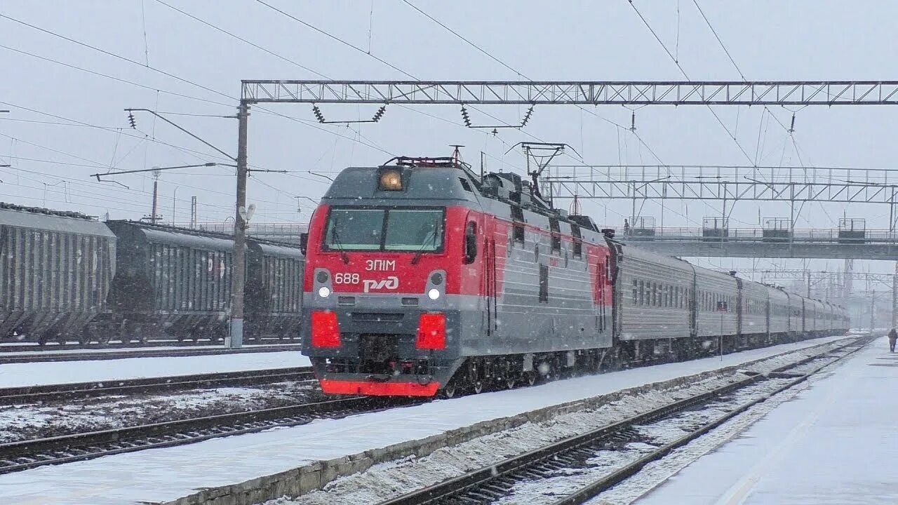 Поезд 169. Электровоз эп1м. Локомотив поезд РЖД. Тепловозы РЖД. Локомотив электрички.