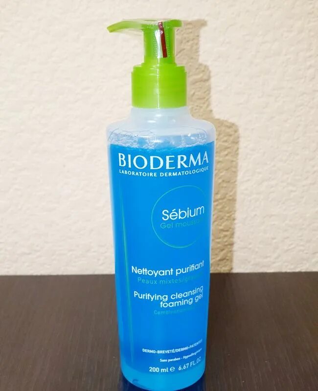 Sebium gel. Биодерма Себиум гель. Биодерма гель для умывания. Bioderma Себиум гель для умывания. Биодерма 100 мл гель для умывания.