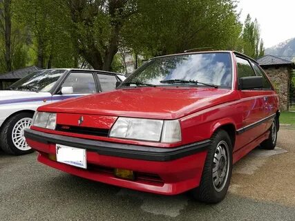 Renault 11