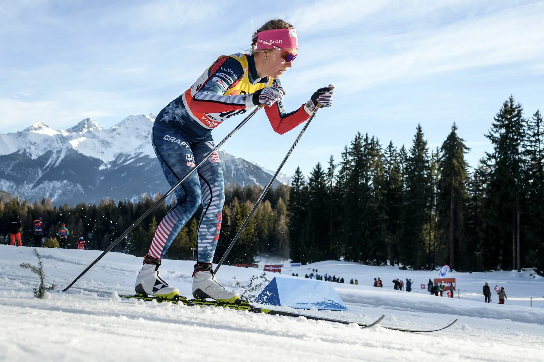Running skiing