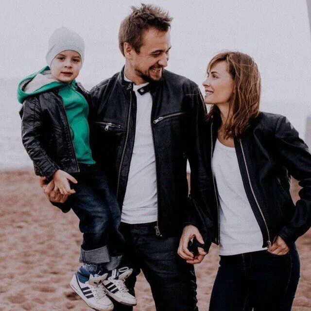 Похожее изображение Couple photos, Couples, Scenes