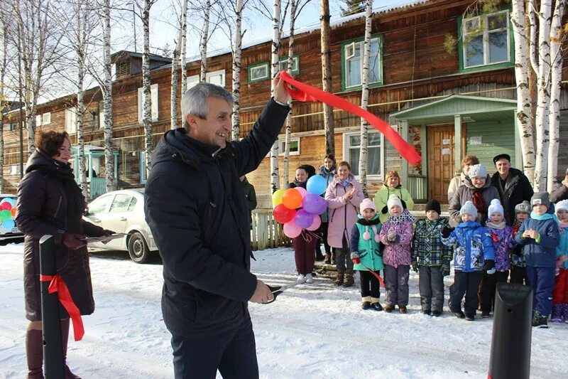 Погода в унъюгане хмао. Поселок Унъюган. Унъюган ХМАО школа. Унъюган школа 1. Население п Унъюган.