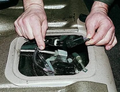 Снятие бензонасоса ваз