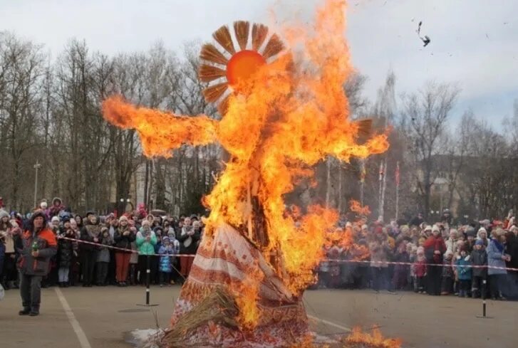 Когда жгут бабу на масленицу