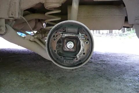 Renault sandero stepway задние колодки