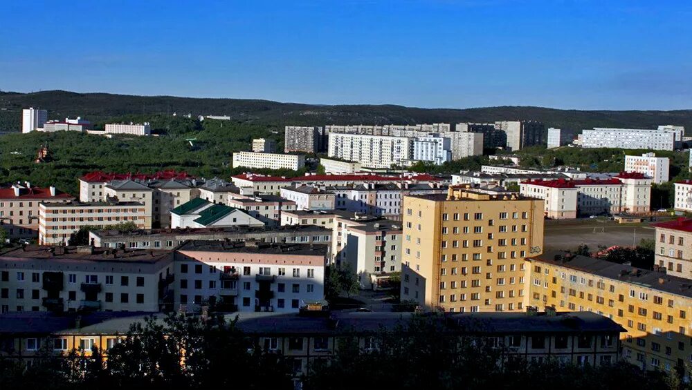 Полярный 3 дата. Население города Североморска Мурманской области. Североморск военный городок. Полярный город Североморск. Г Североморск Кольский полуостров.