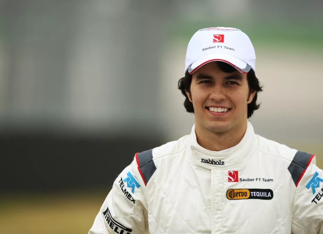 Пилот f1. Гонщик макс ферстаппен. Гонщики формулы 1. Российский гонщик формулы 1 никита мазепин. Люсьен гонщик формула 1.