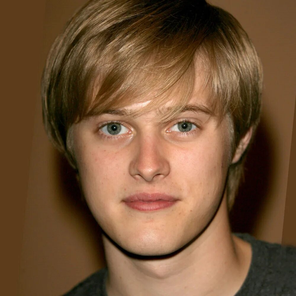 Лукас грабил. Лукас грабил 2020. Лукас грабил 2021. Лукас грабил. Лукас грабил.