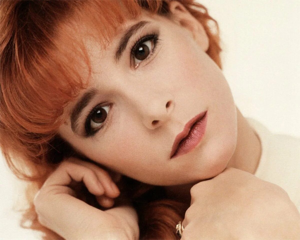 Mylene farmer лучшее. Mylene farmer лучшее