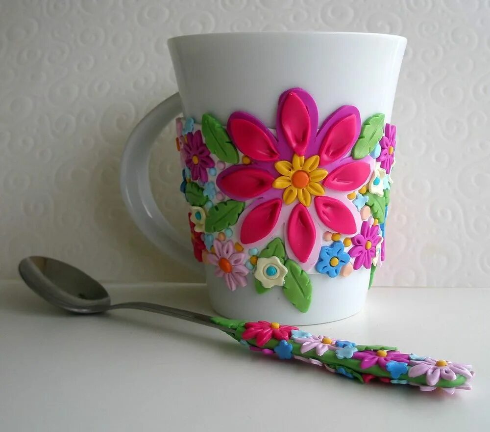 Кружка из пласта глины. Лепка для детей посуда. Чашка и блюдце из пластилина. Лепка чашка и блюдце средняя группа. Лепка посуда.