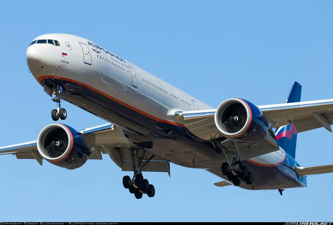 Aeroflot boeing. Боинг 777 Аэрофлот. Самолет Боинг 777-300. Боинг 777 300 Аэрофлот. Аэрофлот самолет Боинг 777-300er.