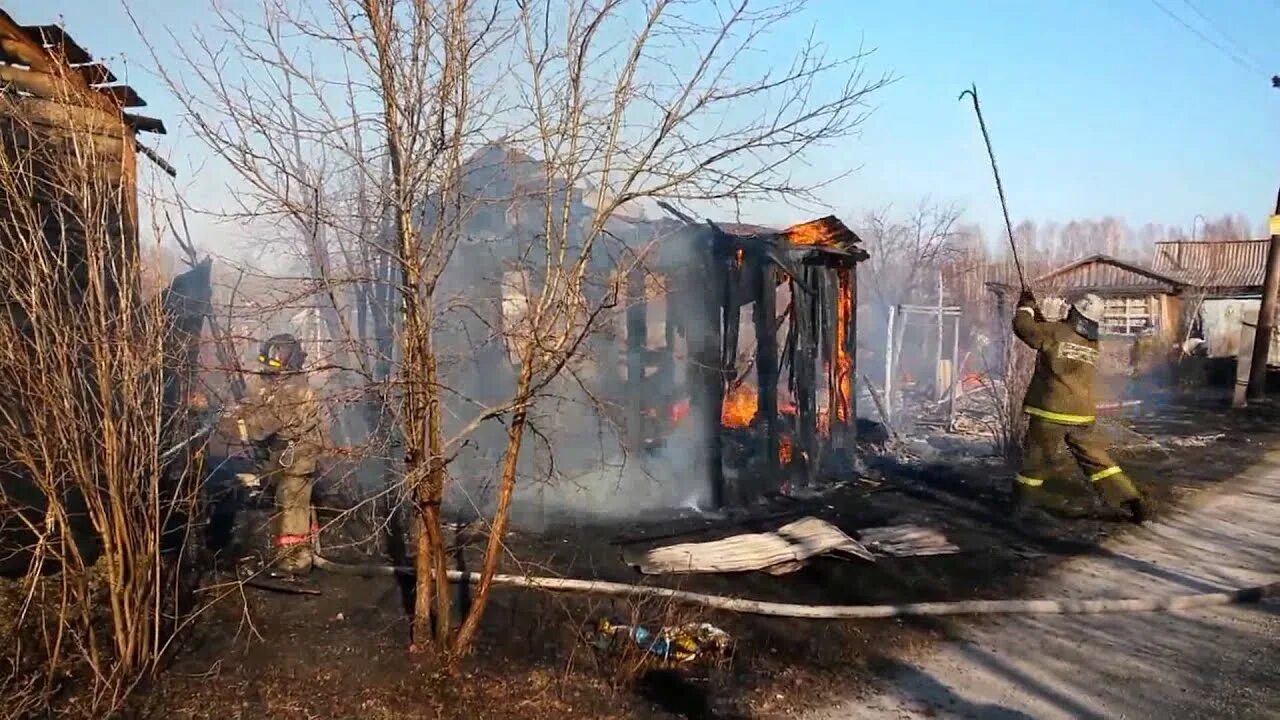 Сгорели камеры. Пожар в Серове. Пожар в Серове вчера. Пожар в Серове сегодня. Фото пожаров в Серове.