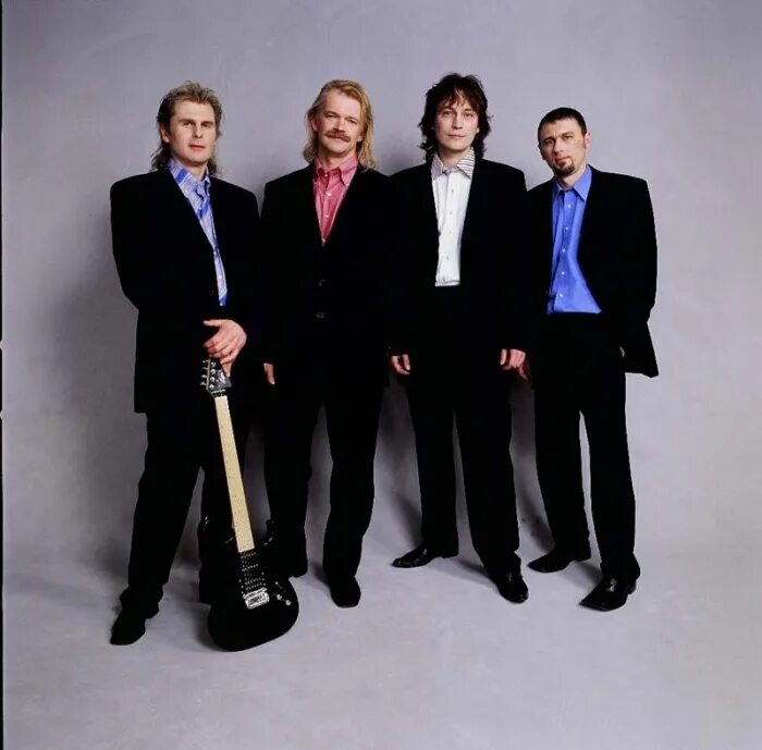 группа виа земляне. группа земляне 2019. трава у дома группа. трава у дома группа. земляне музыканты.