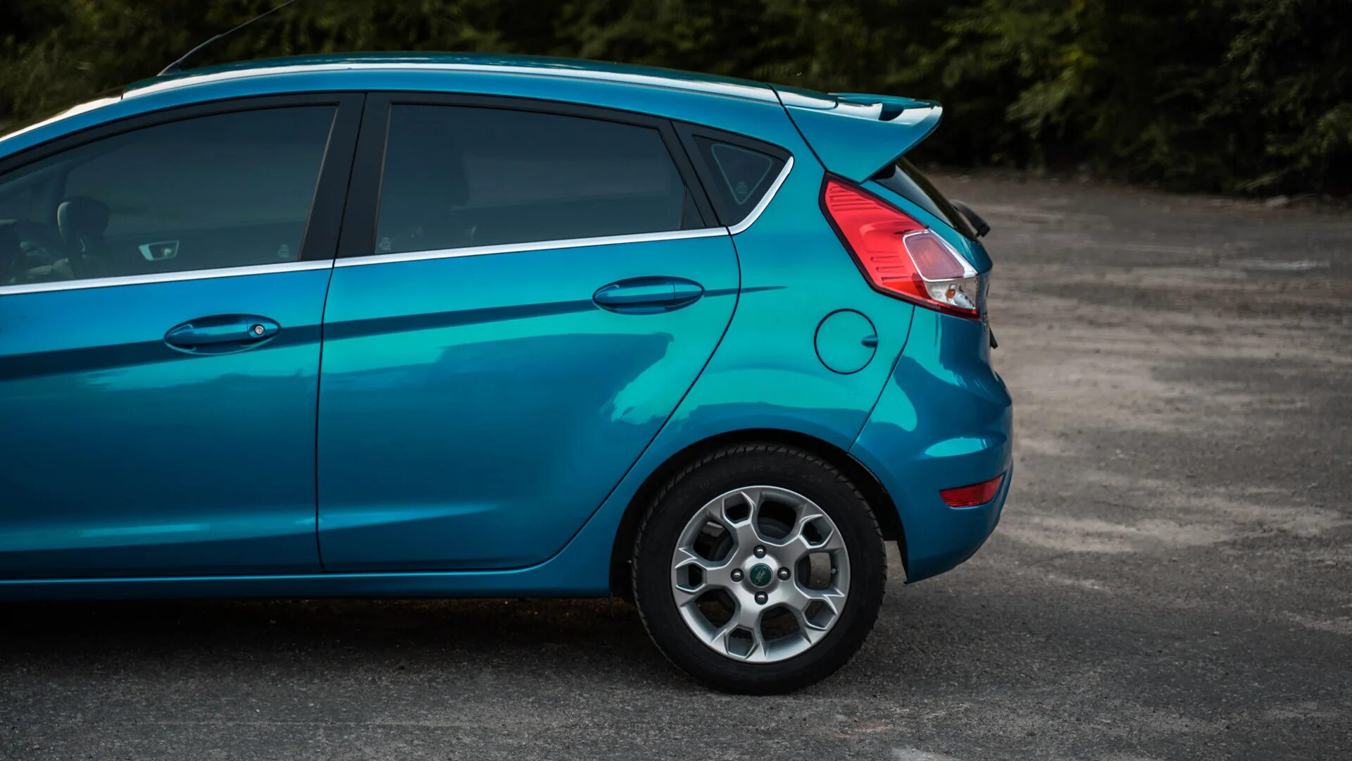Форд женский вариант. Ford fiesta 3. Перед форд фиеста. Форд фиеста драйв. Форд фиеста спорт 2008.