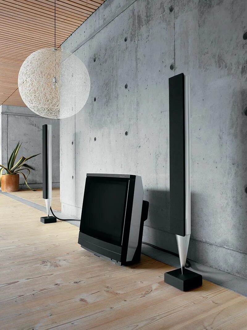 Bang Olufsen 8000. BEOLAB 8000 mk3. Bang Olufsen MX 7000. BEOVISION MX 7000.