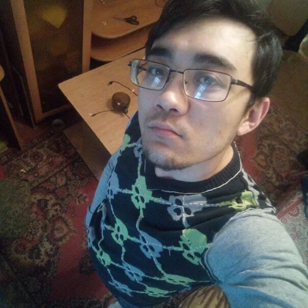 Улица на тнт маратик. Маратик из сериала улица. Сагателян зармик камоевич калининград. Джумагалиев марат азия микс. Маратик реальный человек.