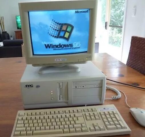 486 п. Компьютер 95 года. Windows 95 компьютер. Комп 98 года. Компьютер старый Windows 95.