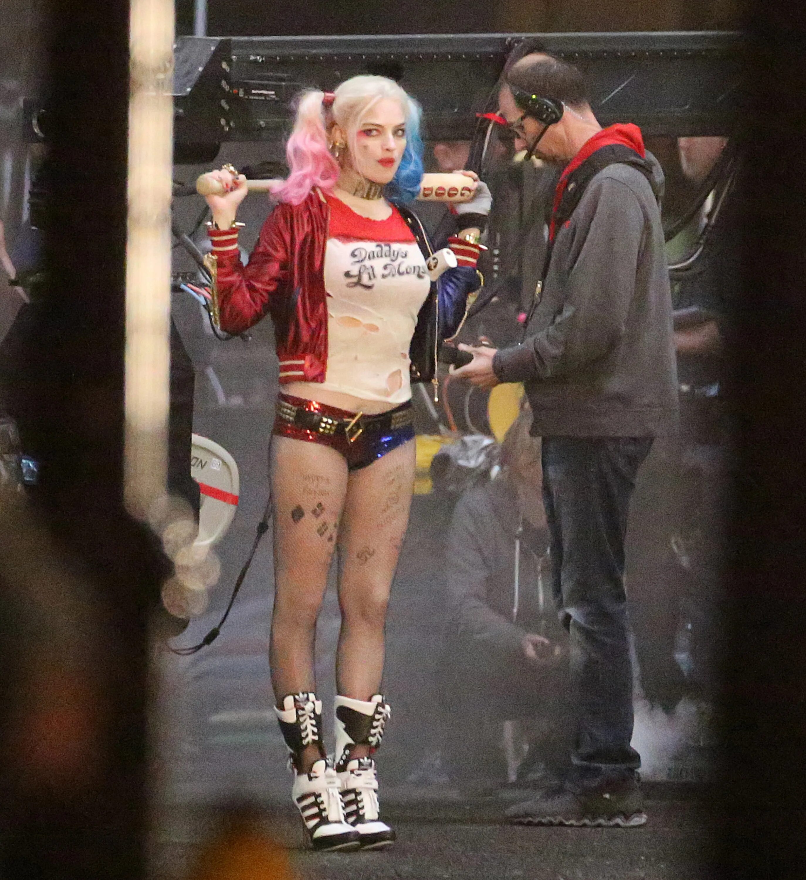 марго робби харли. харли квин отряд самоубийц актриса. харви куин марго робби. харли квинн марго робби и леди гага. марго роббb харли квинн.