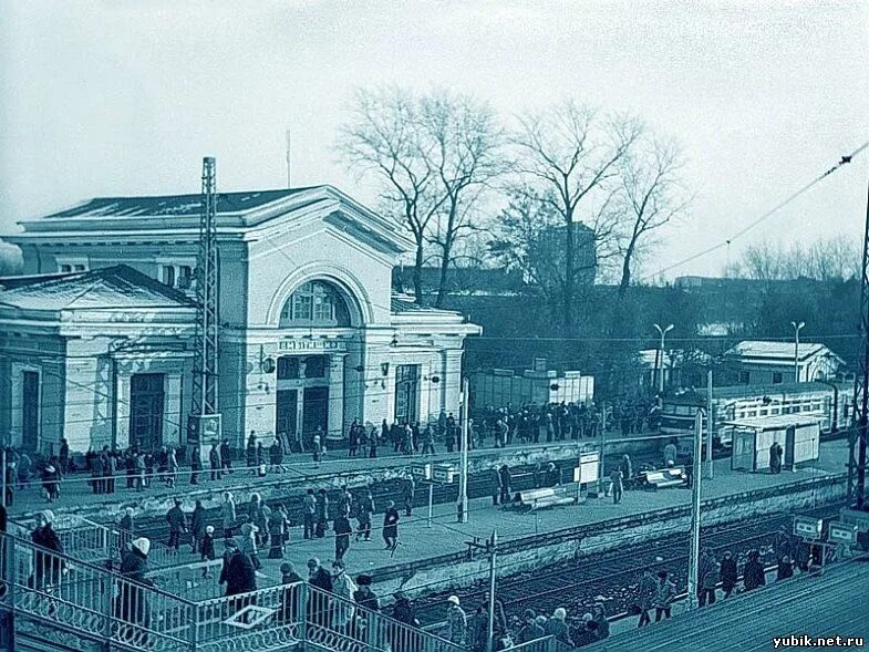 Включи старая станция. Мытищи 2000 год. Станция Мытищи 1990. Станция Мытищи 90-е. Станция Мытищи 1862.
