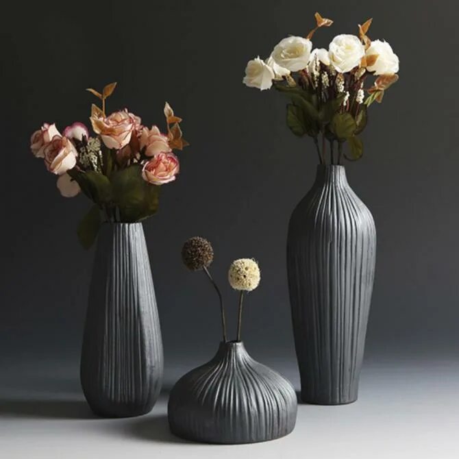 Ваза серая купить. 1563290567-Pure-Black-Ceramic-Vases-c_Ceramic+Vases. Интерьерные вазы. Дизайнерские вазы. Вазы в интерьере.