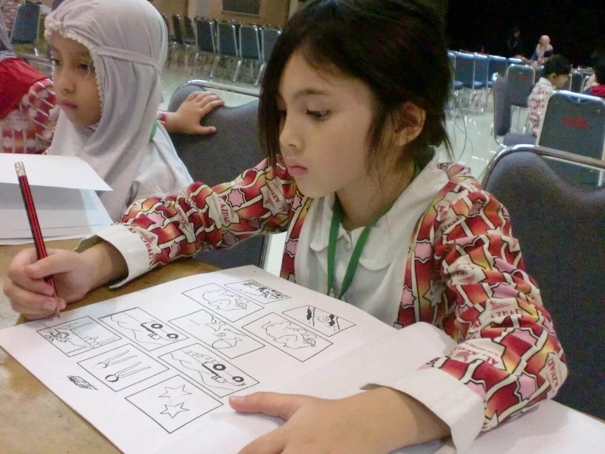 Китайцы студенты. Умный японец. Японские студенты. Японцы умнее. Clerk sammy full.