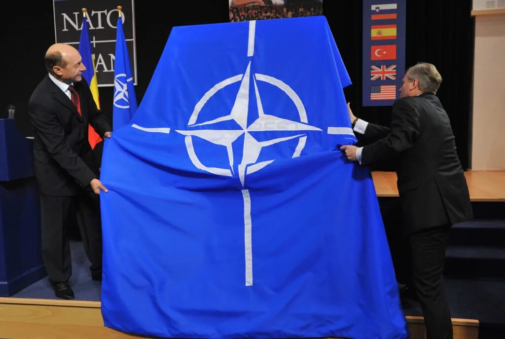 Глава альянса нато. Североатлантический Альянс НАТО. Северо Атлантический Альяс НАТО. Союз НАТО.